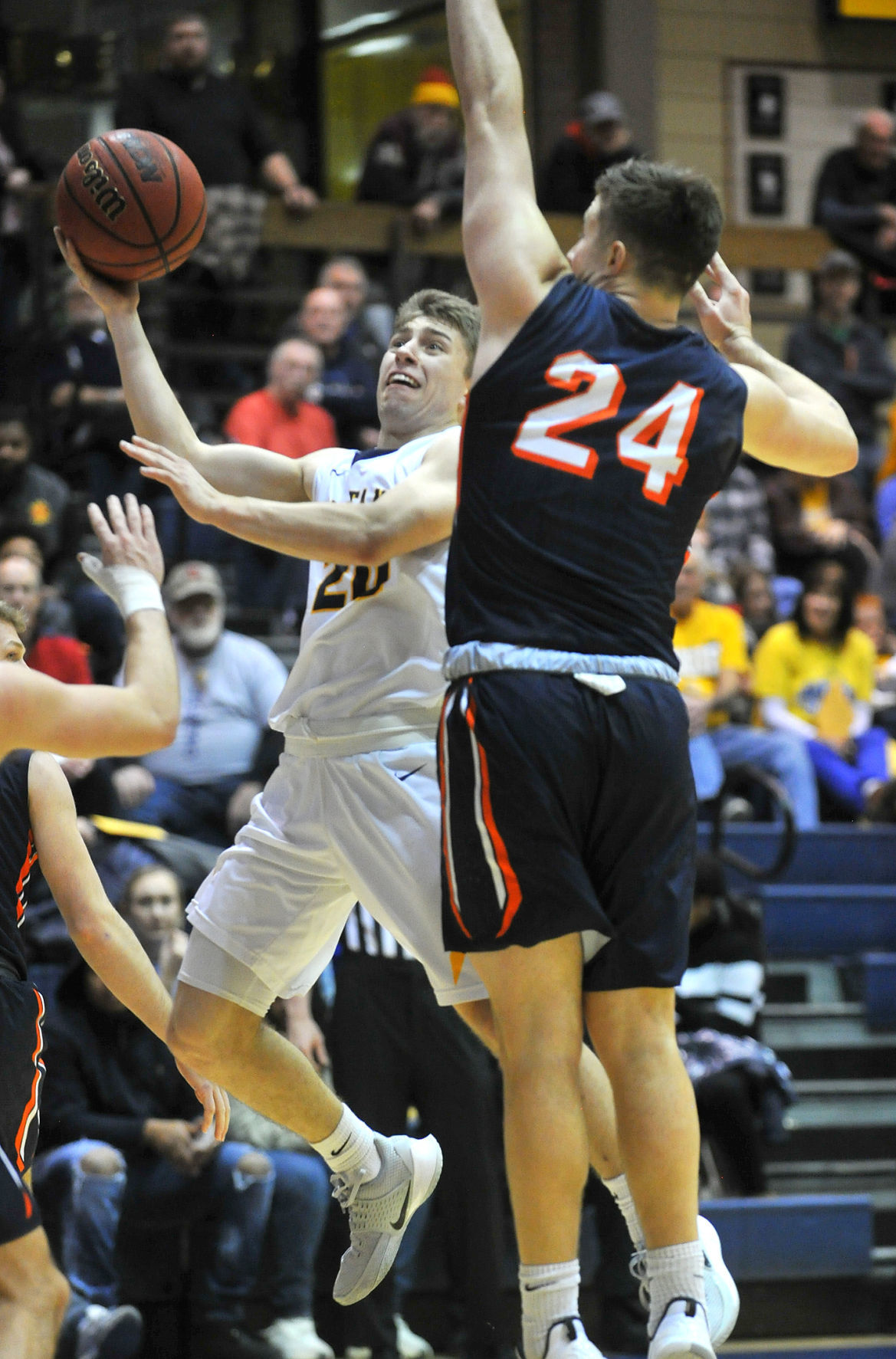 Augustana vs Wheaton men's basketball